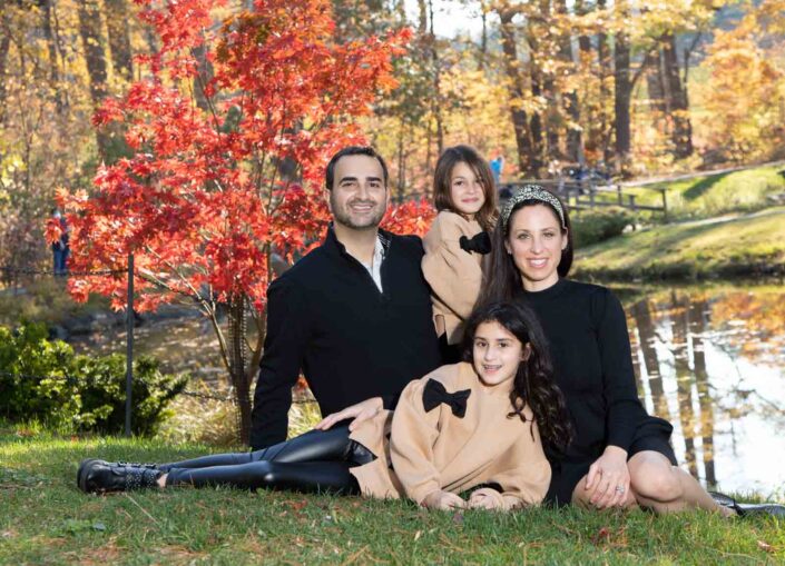 What to Wear for Family Photos? Few Tips and Suggestions by Zori Studios